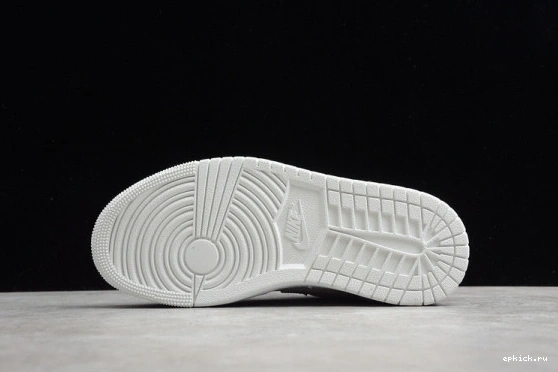 Cheap EP CV3043-100 “Paris” Low CV3043-100 1 Air Jordan 0120